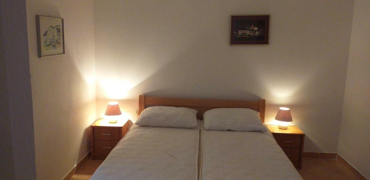 Studio Apartmani Sehic Krvavica Exteriör bild
